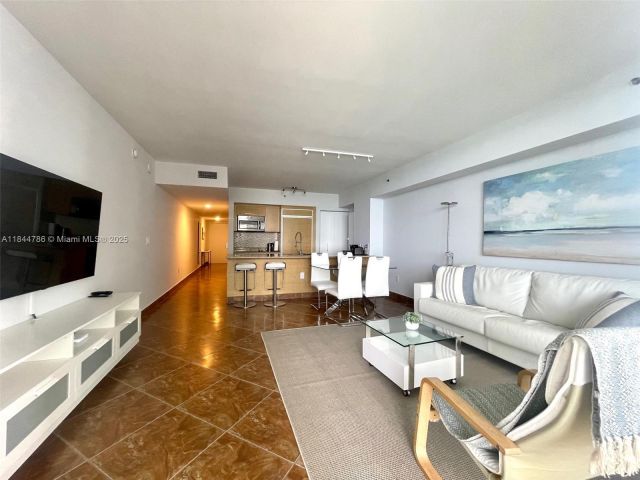 Apartment for rent  Unit #3009 - photo 6322695