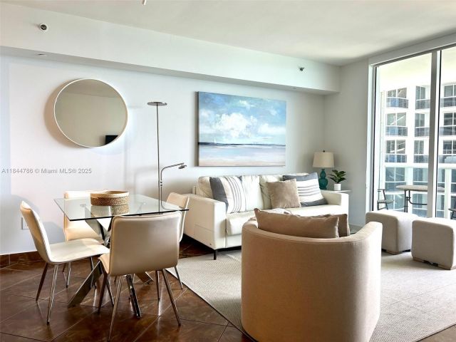 Apartment for rent  Unit #3009 - photo 6322698