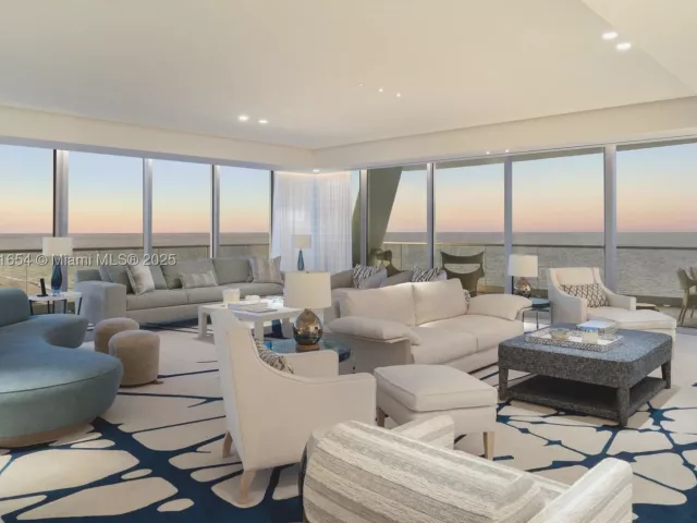5-bedroom condo for sale in Surfside - 9349 Collins Ave 1101 - MondialRealty