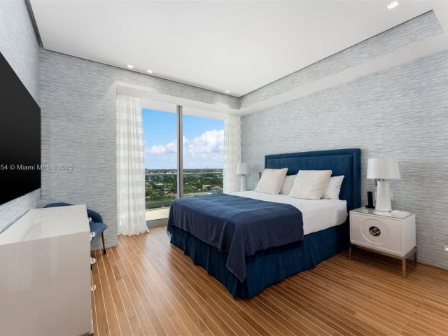 Apartment for sale  Unit #1101 - photo 6331249