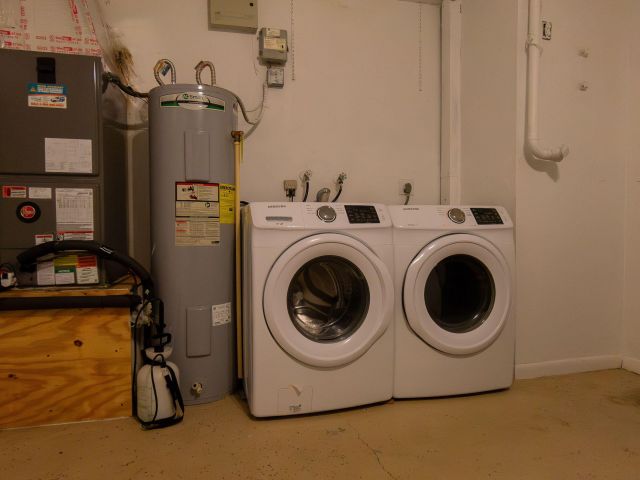 Home for rent at 6090 Aloma Lane - photo 6391283