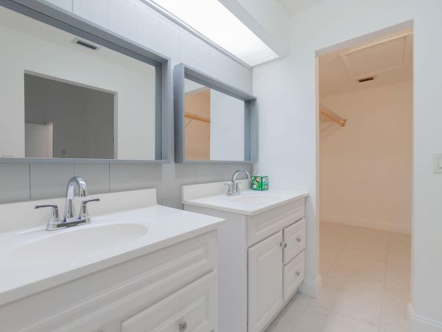 Home for rent at 6090 Aloma Lane - photo 6391285