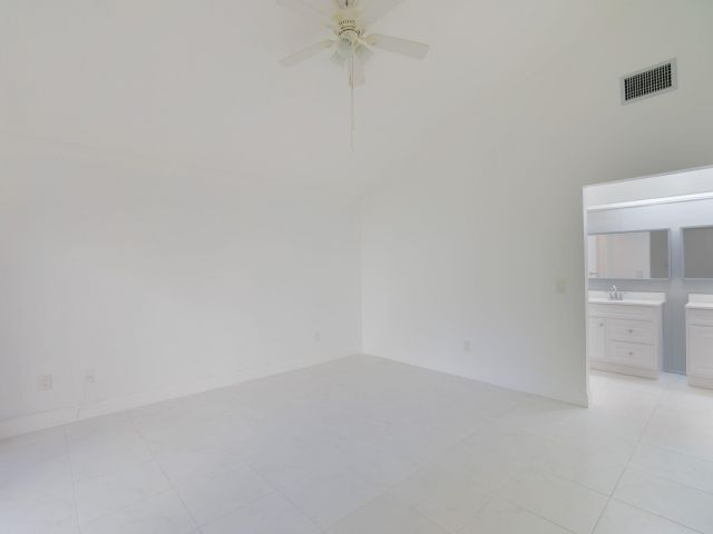 Home for rent at 6090 Aloma Lane - photo 6391288