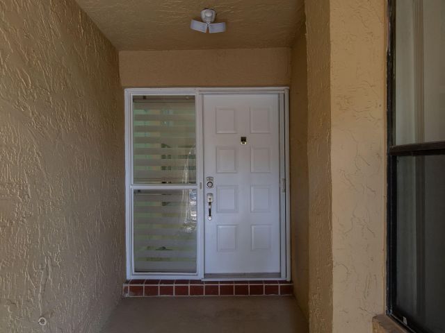 Home for rent at 6090 Aloma Lane - photo 6391294