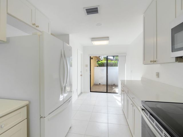 Home for rent at 6090 Aloma Lane - photo 6391297