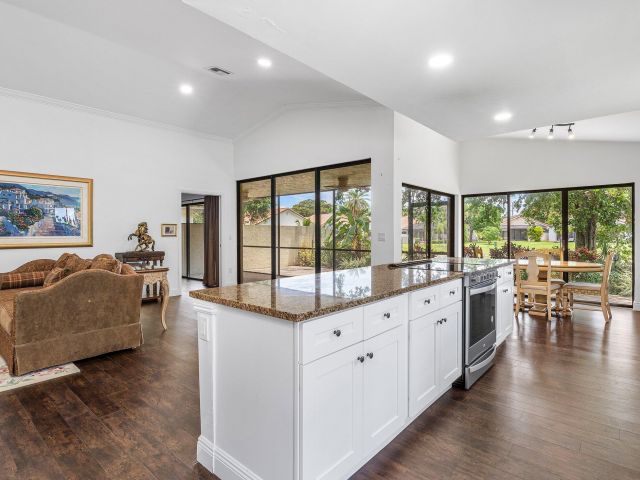 Home for sale at 11146 Highland Circle - photo 6545183