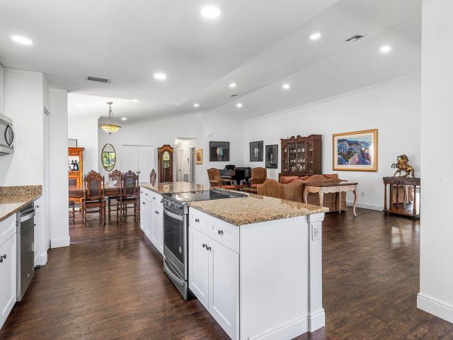 Home for sale at 11146 Highland Circle - photo 6545184