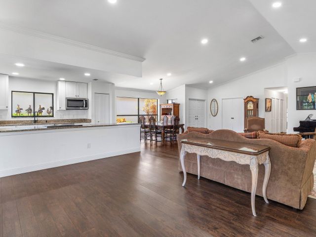 Home for sale at 11146 Highland Circle - photo 6545185