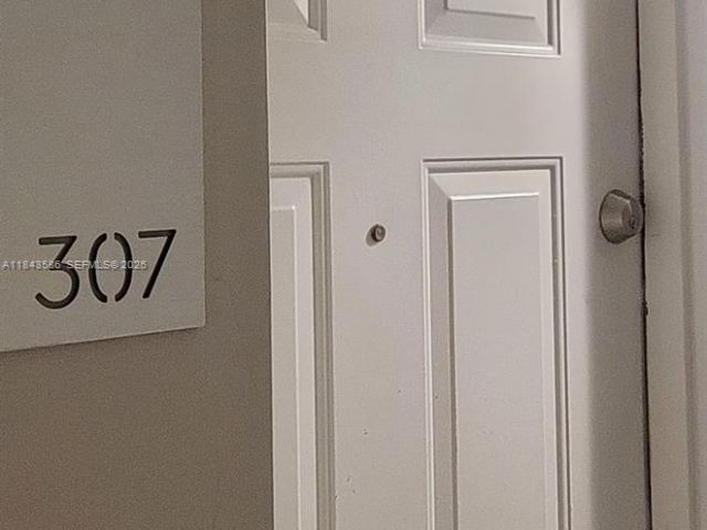 Apartment for rent  Unit #307 - photo 7441565