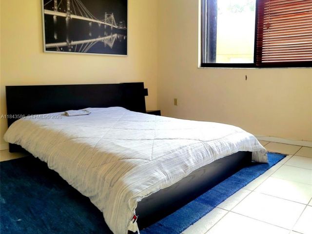 Apartment for rent  Unit #307 - photo 7441571