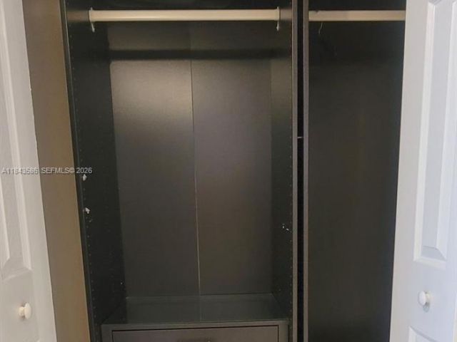 Apartment for rent  Unit #307 - photo 7441578