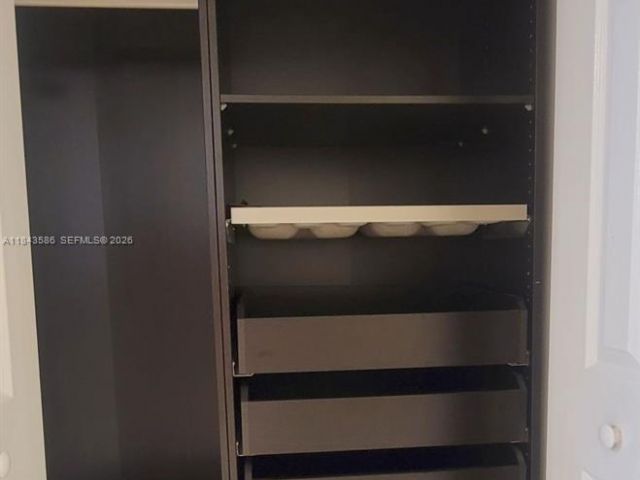 Apartment for rent  Unit #307 - photo 7441580