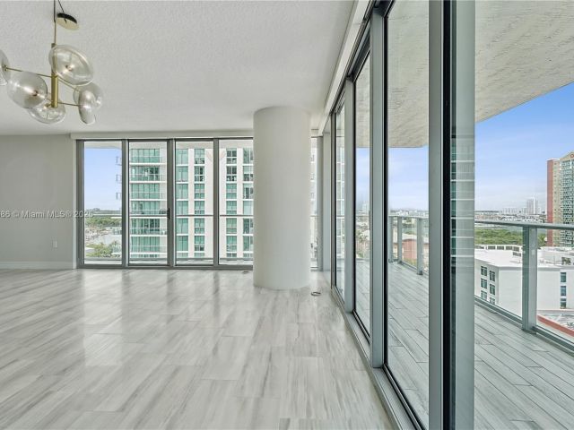 Apartment for sale  Unit #4-1107 - photo 6324851