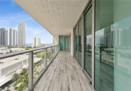 Apartment #4-1107 at Parque Towers