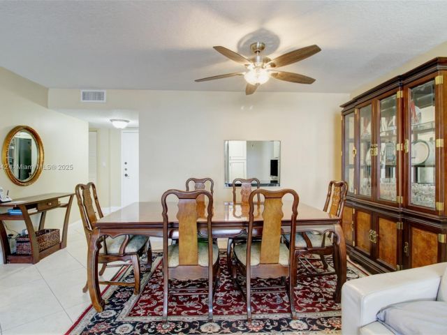 Apartment for sale  Unit #4H - photo 7427934