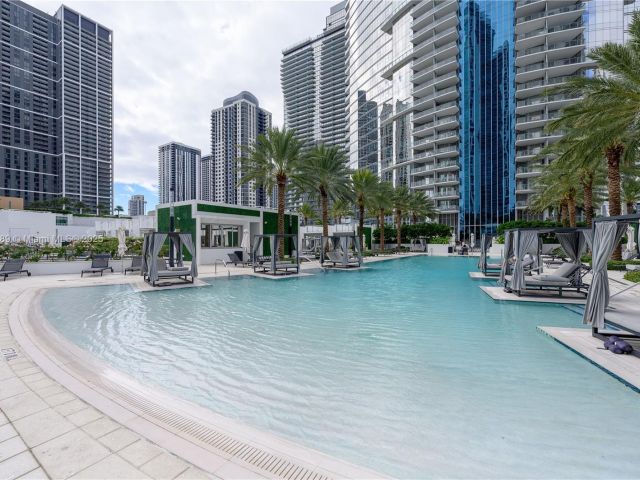 Apartment for sale  Unit #1410 - photo 6332032