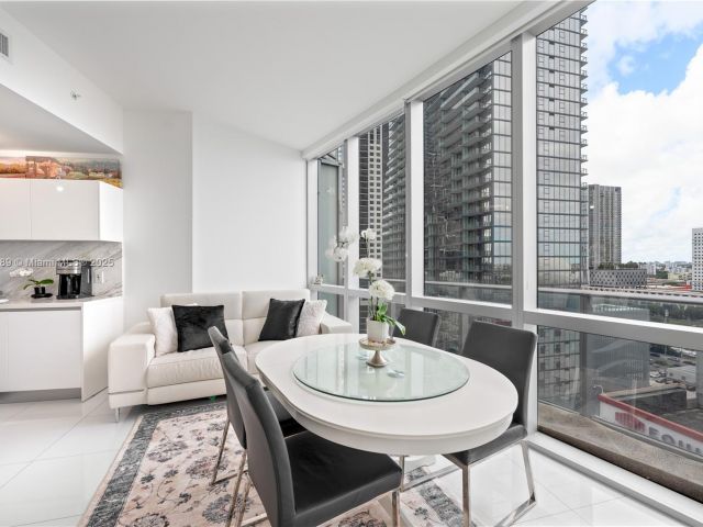 Apartment for sale  Unit #1410 - photo 6332042