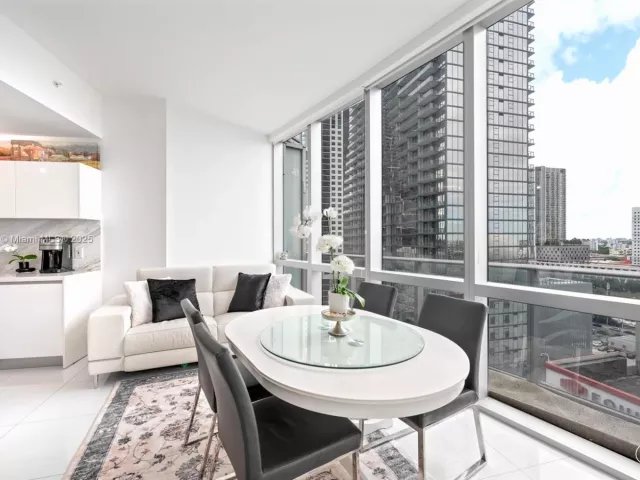1-bedroom condo for sale in Miami - 851 NE 1st Ave 1410 - MondialRealty