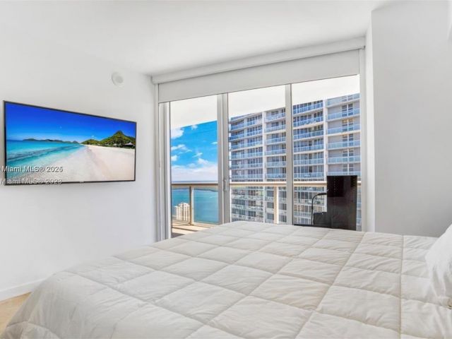 Apartment for rent  Unit #4909 - photo 6324371