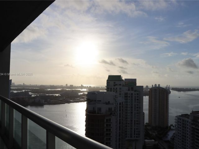 Apartment for sale  Unit #4207 - photo 6324355