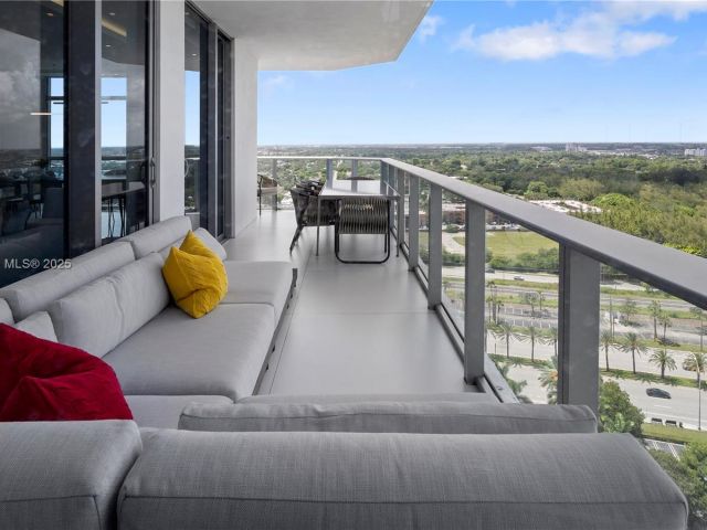 Apartment for sale  Unit #2102 - photo 6335978