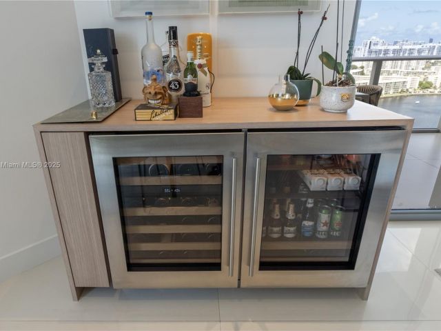 Apartment for sale  Unit #2102 - photo 6335980