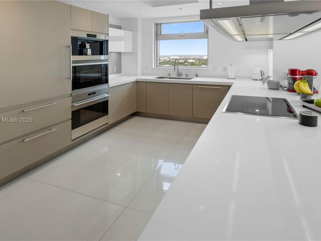 Apartment for sale  Unit #2102 - photo 6335984