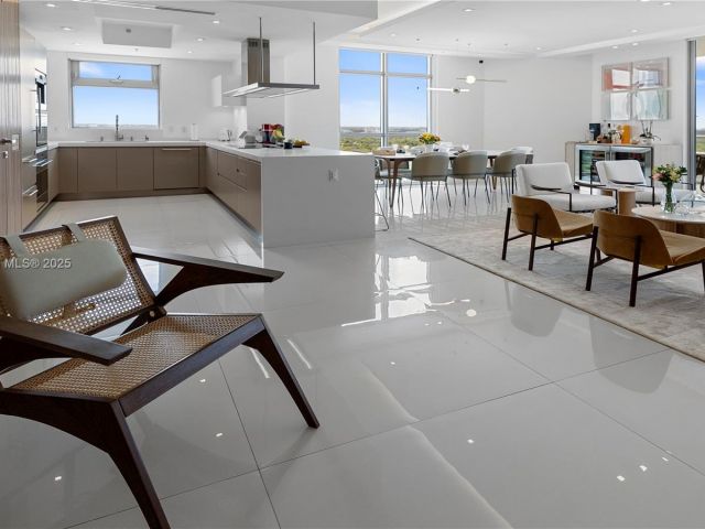 Apartment for sale  Unit #2102 - photo 6335985