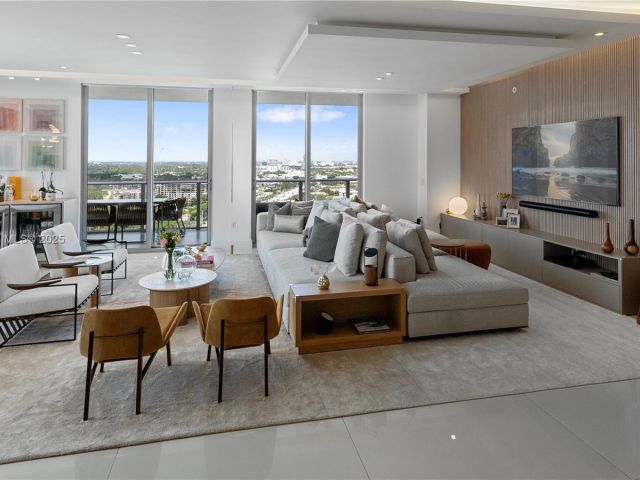 Apartment for sale  Unit #2102 - photo 6335986