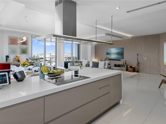 Apartment for sale  Unit #2102 - photo 6335988