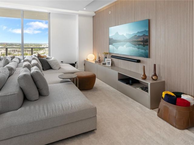 Apartment for sale  Unit #2102 - photo 6335990