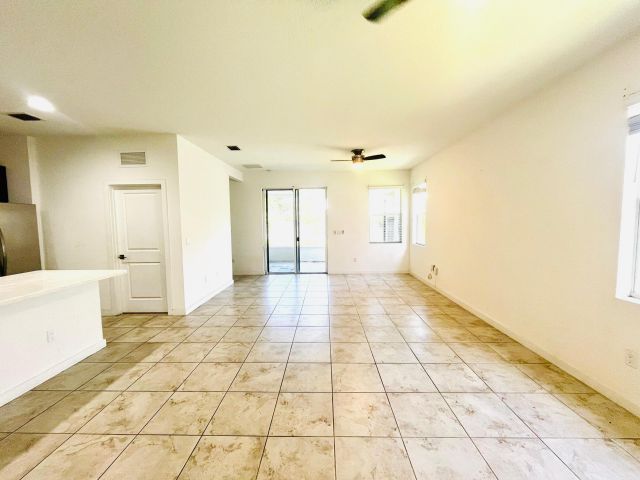 Home for rent at 6089 Wildfire Way - photo 6326351