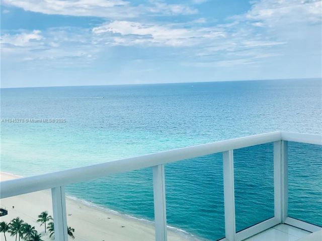 Apartment for sale  Unit #3302 - photo 6327708