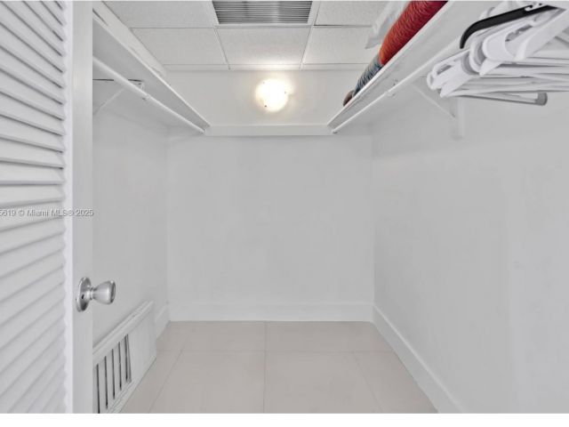 Apartment for sale  Unit #7B - photo 6326903