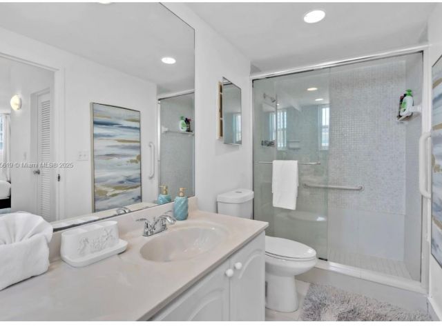 Apartment for sale  Unit #7B - photo 6326904