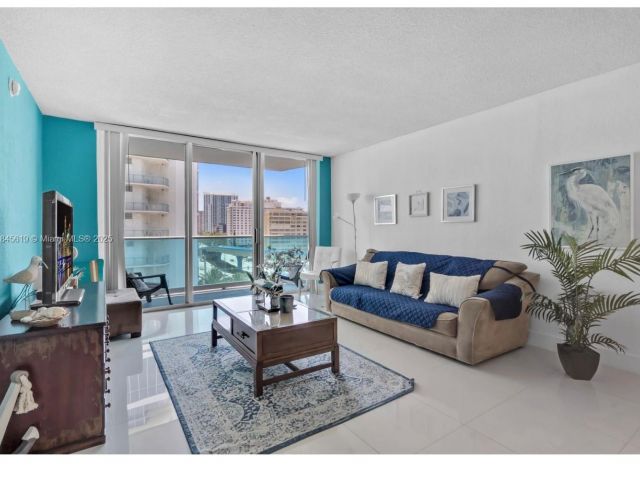 Apartment for sale  Unit #7B - photo 6326917