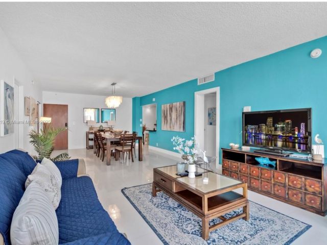 Apartment for sale  Unit #7B - photo 6326921