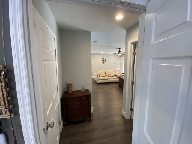 Home for sale at 124 SE 11th Street - photo 6337063