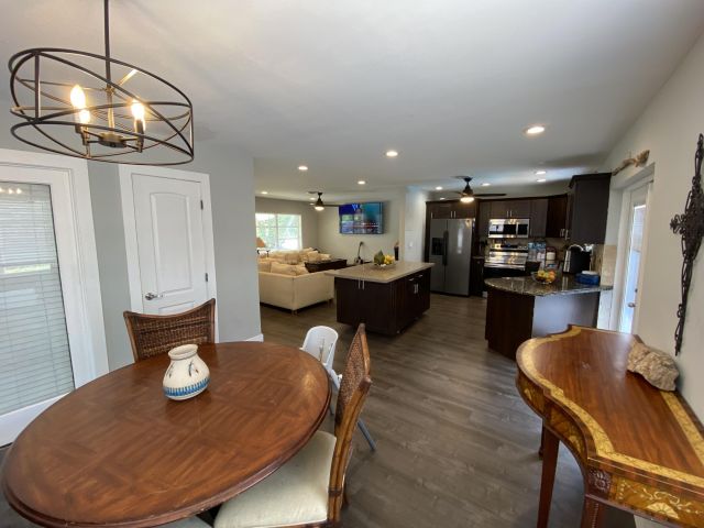 Home for sale at 124 SE 11th Street - photo 6337064