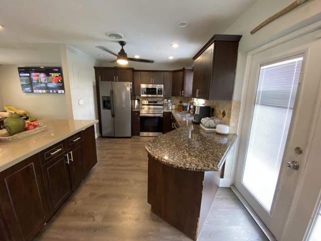 Home for sale at 124 SE 11th Street - photo 6337072