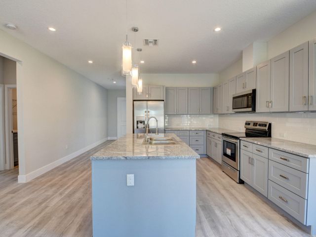 Home for sale at 715 NW 1st Street - photo 6718689