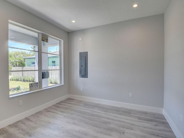 Home for sale at 715 NW 1st Street - photo 6718694