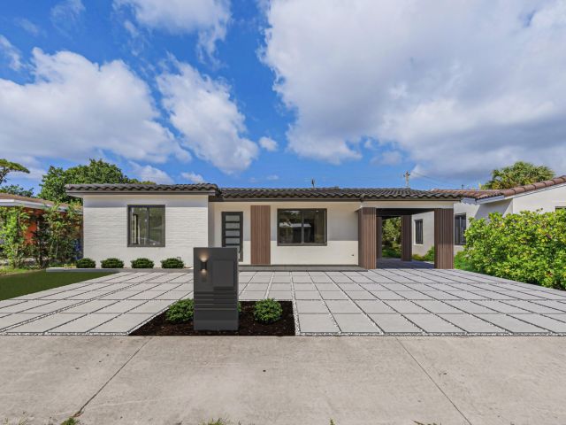 Home for sale at 1339 NE 15th Avenue - photo 6338998