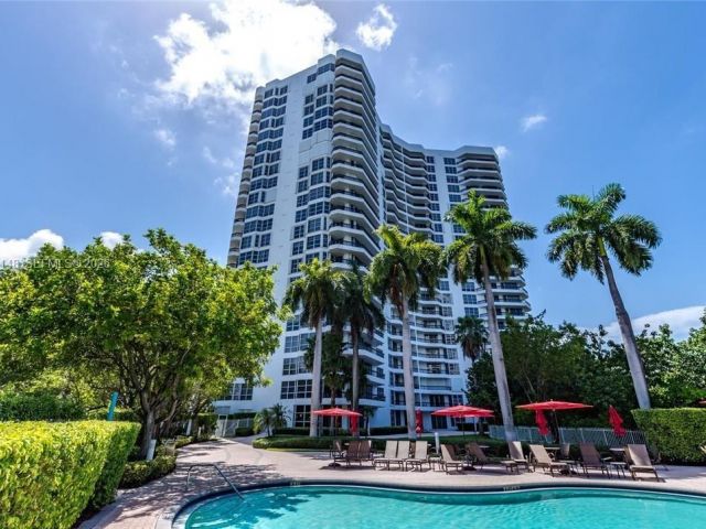 Apartment for sale  Unit #1205 - photo 7443491