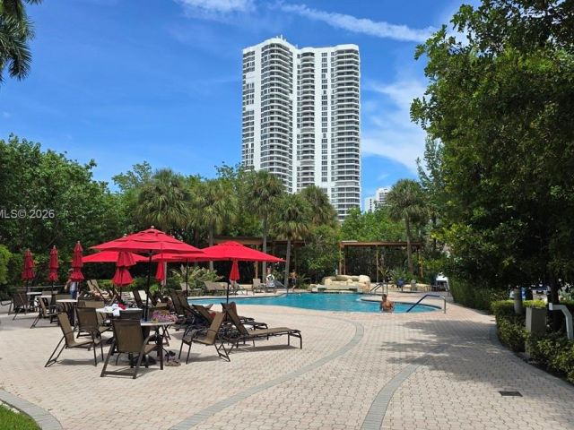 Apartment for sale  Unit #1205 - photo 7443510