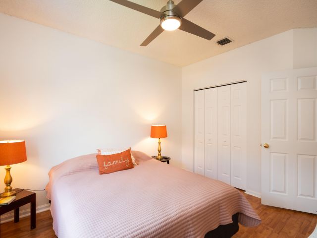 Home for sale at 370 SW 203rd Avenue - photo 6328490