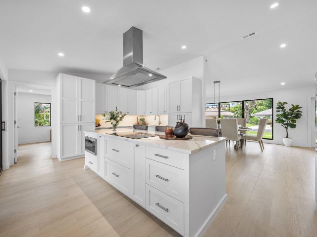 Home for sale at 6901 Giralda Circle - photo 6363981