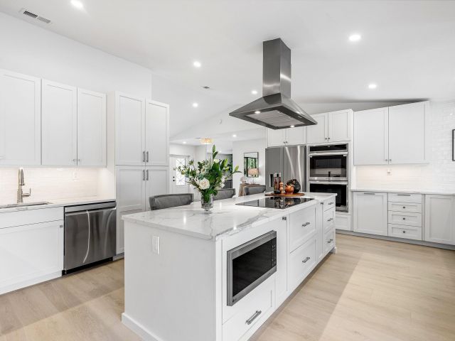 Home for sale at 6901 Giralda Circle - photo 6363983