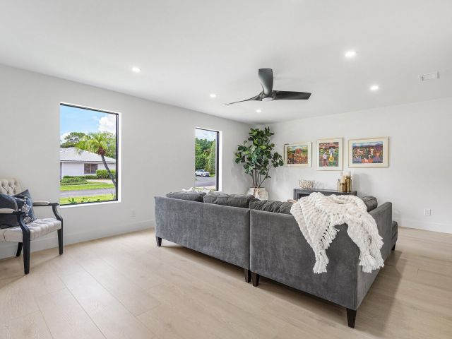 Home for sale at 6901 Giralda Circle - photo 6363986