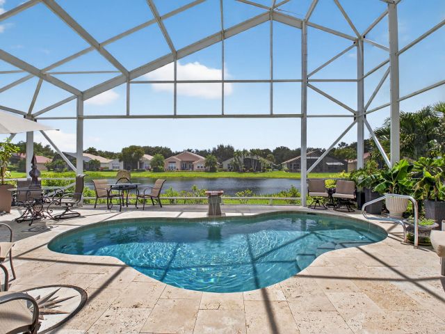 Home for sale at 13486 Barcelona Lake Circle - photo 6656972